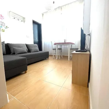 Mediterranean Sea Apartment *